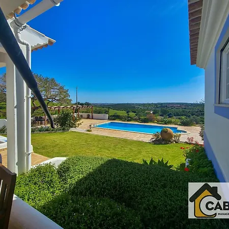 Quinta Dos Medronheiros Holiday home *