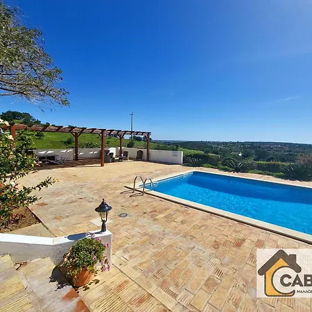 Quinta Dos Medronheiros Holiday home Altura