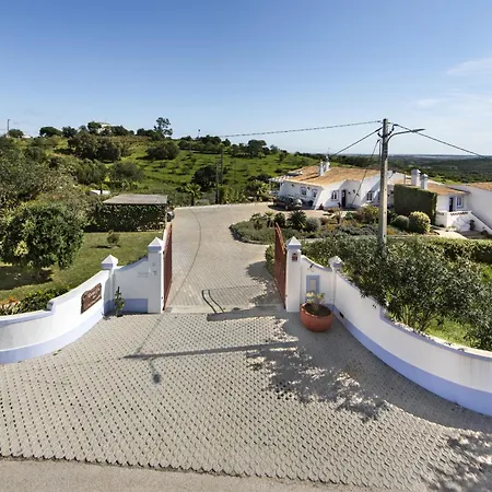 Quinta Dos Medronheiros Сasa de vacaciones Altura